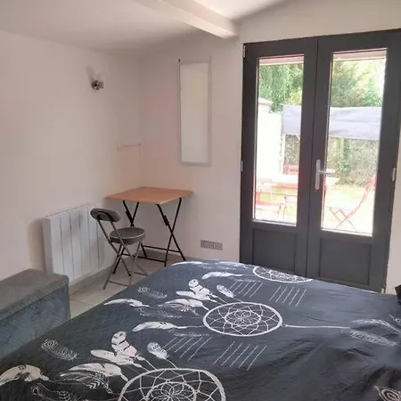 Lägenhet Maison Independante 35m² Classee Proche D'ylium. *