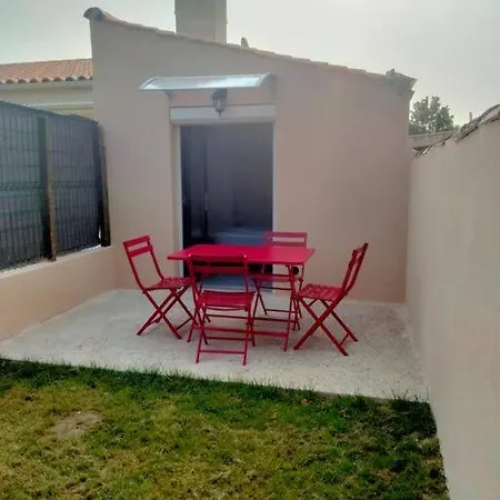 Maison Independante 35m² Classee Proche D'ylium. شقة