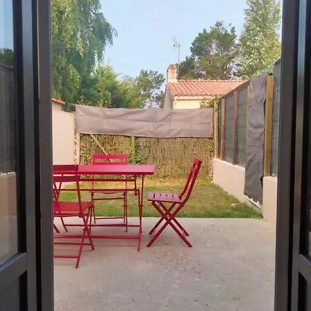 شقة Maison Independante 35m² Classee Proche D'ylium. *